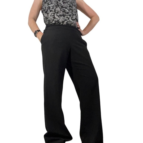 Chelsea & Theodore Black Button Slacks Woman’s Size 8 - Picture 1 of 10
